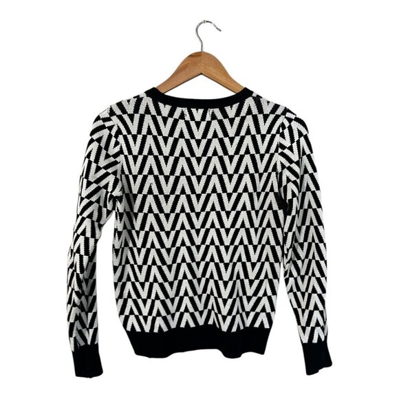 N By Nancy Geometric Sweater Women's Size Medium Black White - Picture 2 of 5